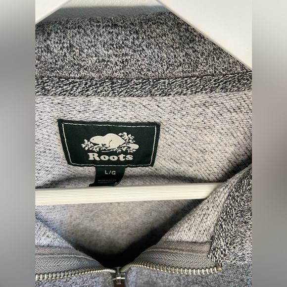Roots cropped quarter zip polo size large - Picture 3 of 3
